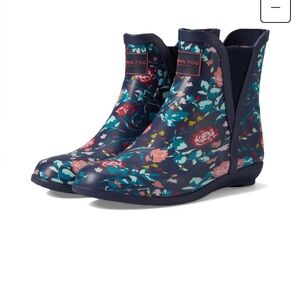London Fog rain boots